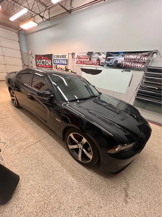 2014 Dodge Charger 7th Gen - Image 3 of 4
