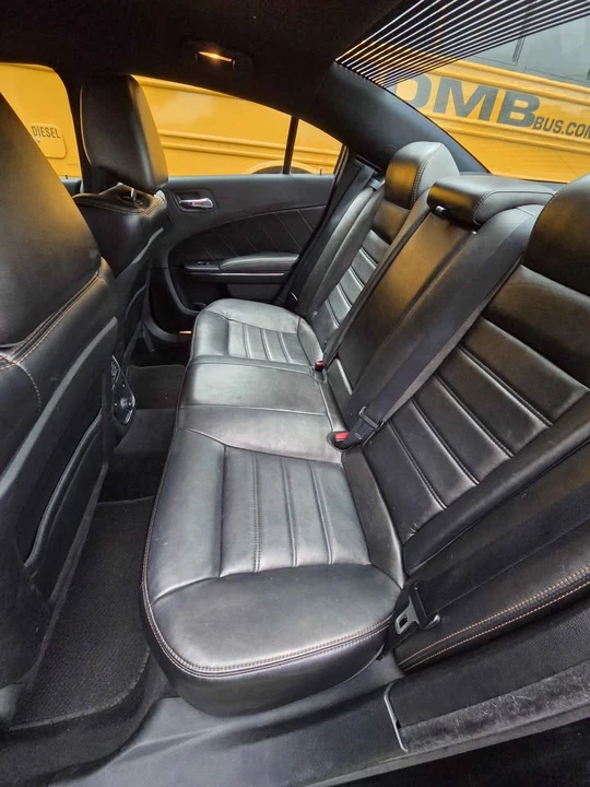 2014 Dodge Charger 7th Gen - Image 6 of 14