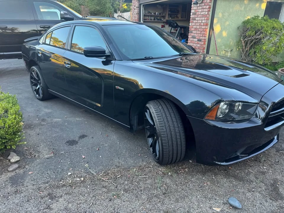 2014 Dodge Charger 7th Gen - Image 3 of 16