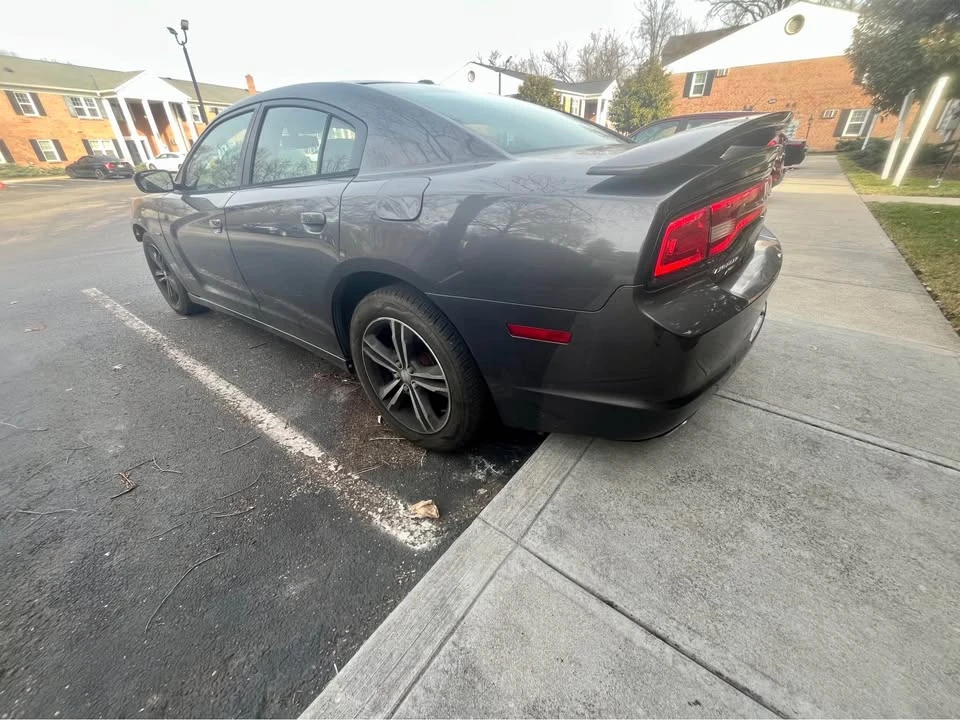 2014 Dodge Charger 7th Gen - Image 6 of 11