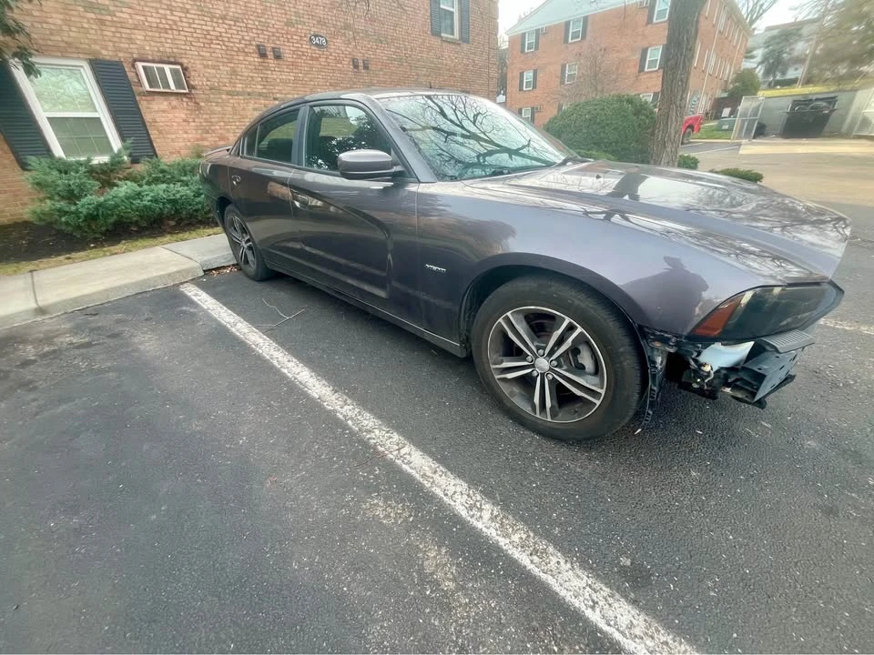 2014 Dodge Charger 7th Gen - Image 9 of 11