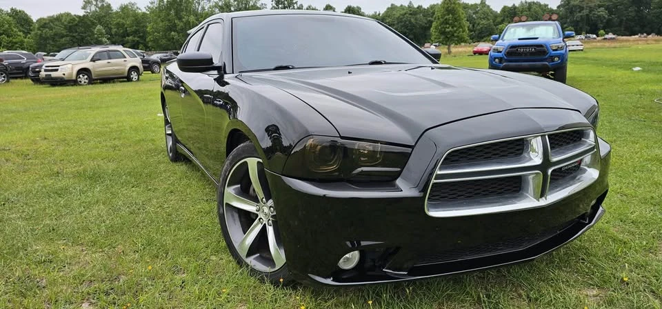 2014 Dodge Charger 7th Gen - Image 8 of 10