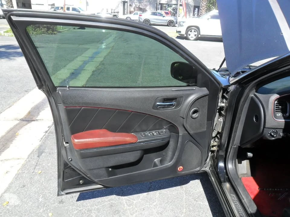 2014 Dodge Charger 7th Gen - Image 11 of 20