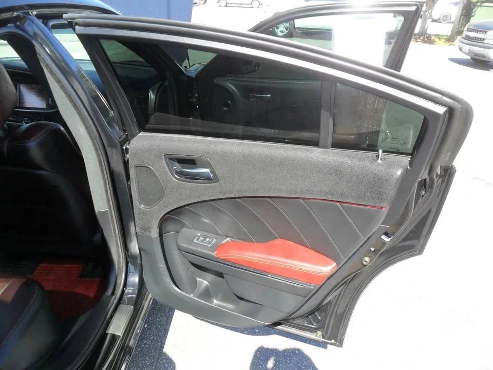 2014 Dodge Charger 7th Gen - Image 19 of 20