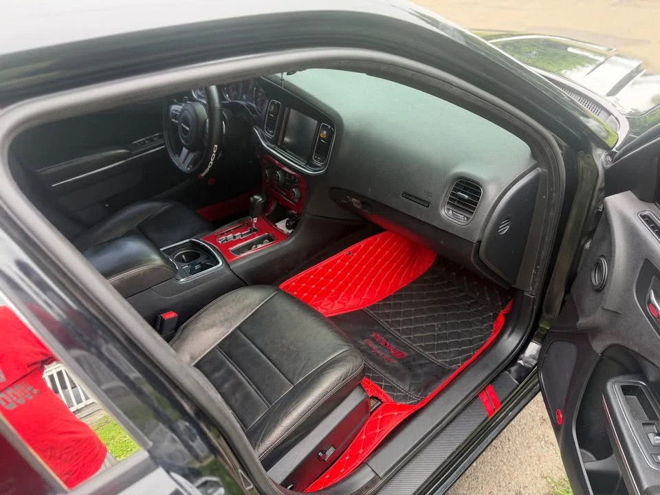 2014 Dodge Charger 7th Gen - Image 8 of 9
