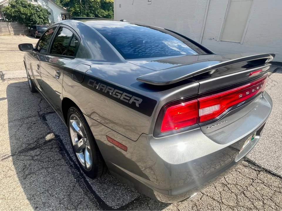 2014 Dodge Charger 7th Gen - Image 6 of 10