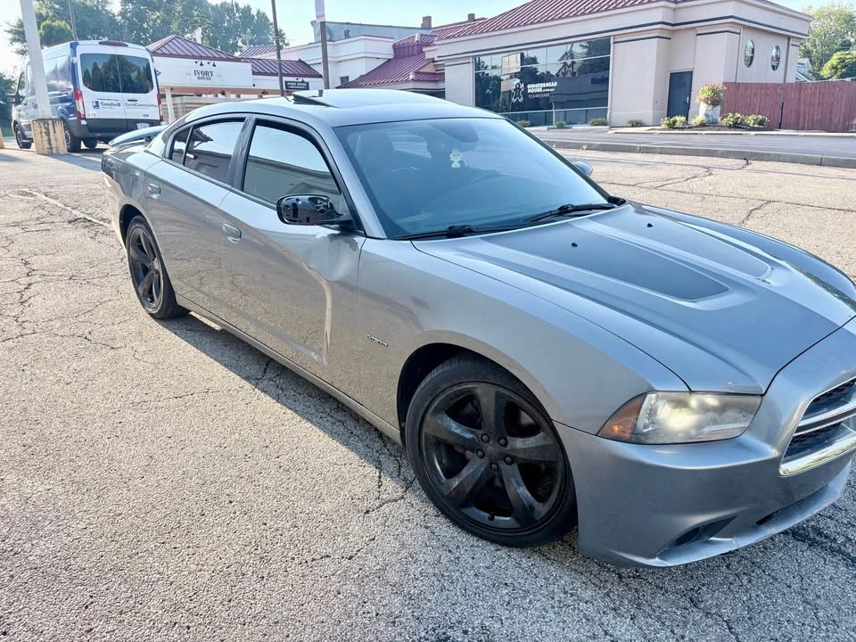 2014 Dodge Charger 7th Gen - Image 2 of 8