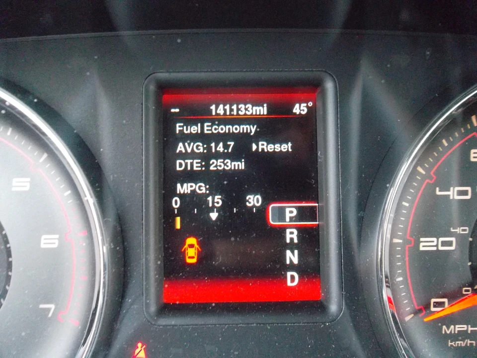 2014 Dodge Charger 7th Gen - Image 8 of 14