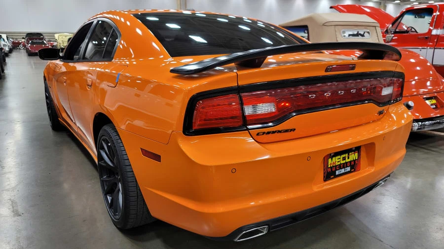 2014 Dodge Charger 7th Gen - Image 9 of 21