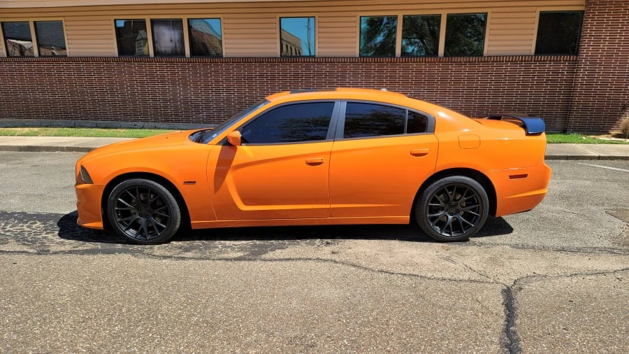 2014 Dodge Charger 7th Gen - Image 2 of 21