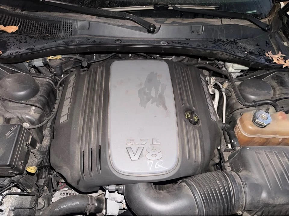 2014 Dodge Charger 7th Gen - Image 2 of 10