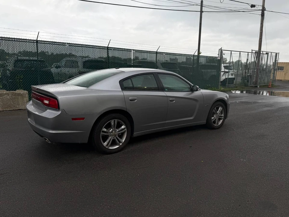 2014 Dodge Charger 7th Gen - Image 7 of 16