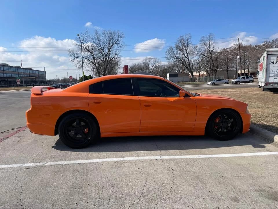 2014 Dodge Charger 7th Gen - Image 7 of 9