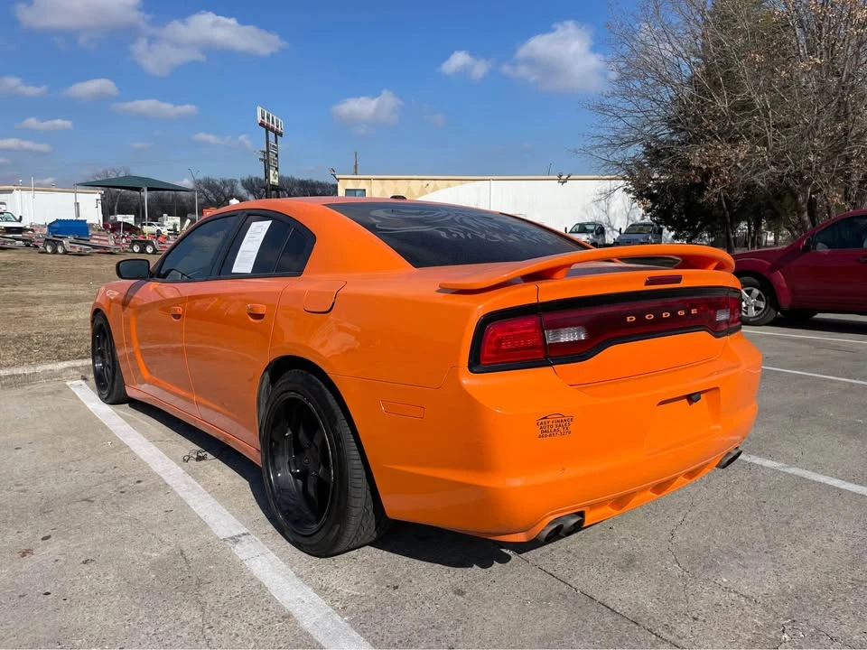 2014 Dodge Charger 7th Gen - Image 9 of 9