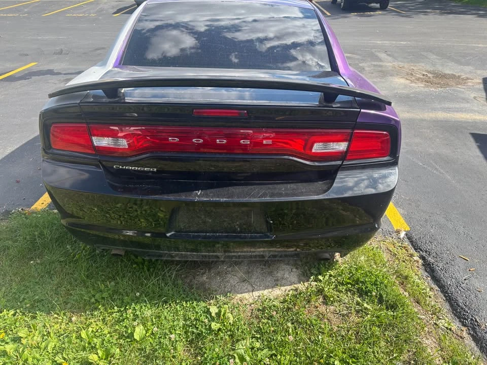2014 Dodge Charger 7th Gen - Image 4 of 11