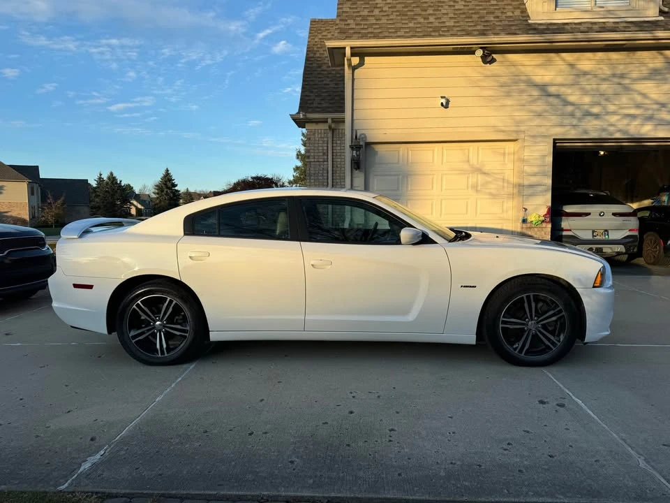 2014 Dodge Charger 7th Gen - Image 6 of 20