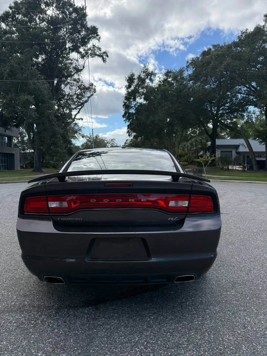 2014 Dodge Charger 7th Gen - Image 5 of 15