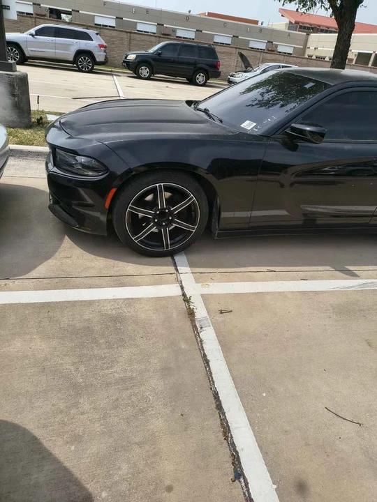 2014 Dodge Charger 7th Gen - Image 5 of 8