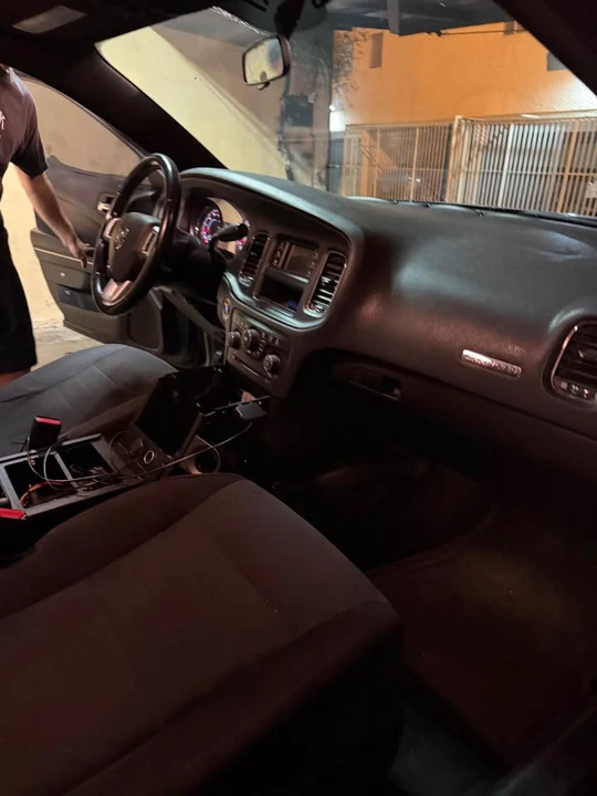2014 Dodge Charger 7th Gen - Image 4 of 10