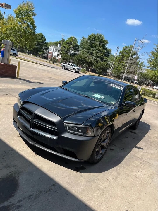 2014 Dodge Charger 7th Gen - Image 2 of 6