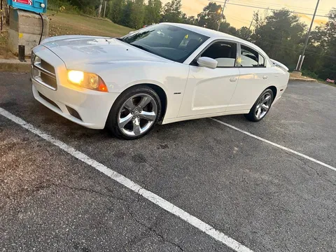 2014 Dodge Charger R/T Max Sedan 4D