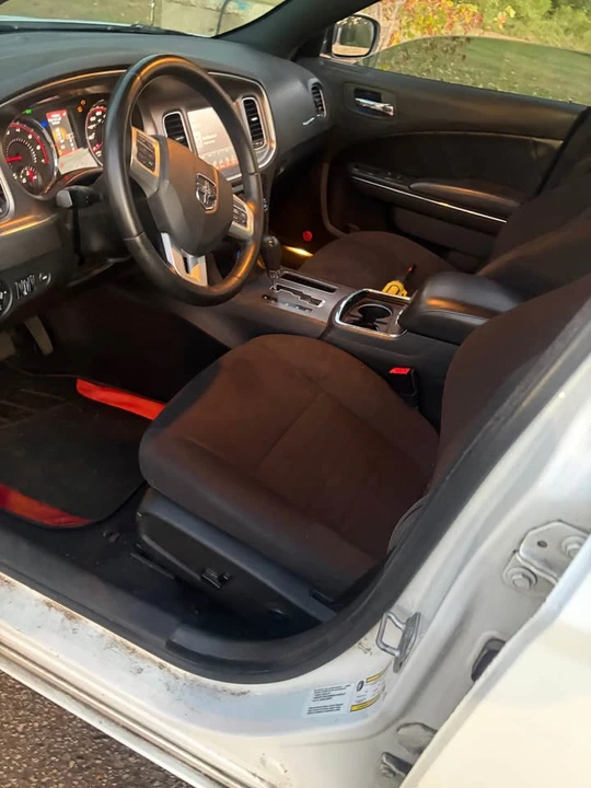 2014 Dodge Charger 7th Gen - Image 5 of 5