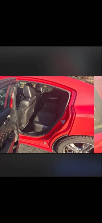2014 Dodge Charger 7th Gen - Image 2 of 3
