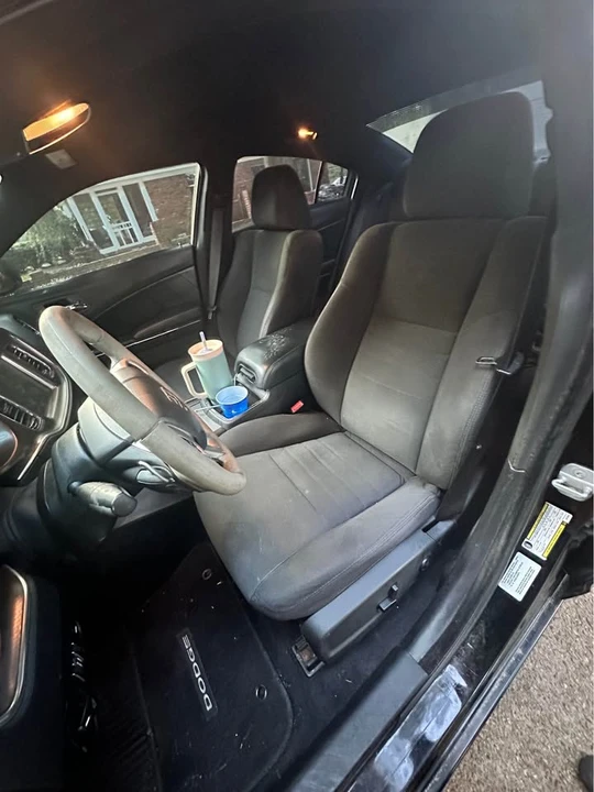 2014 Dodge Charger 7th Gen - Image 10 of 15