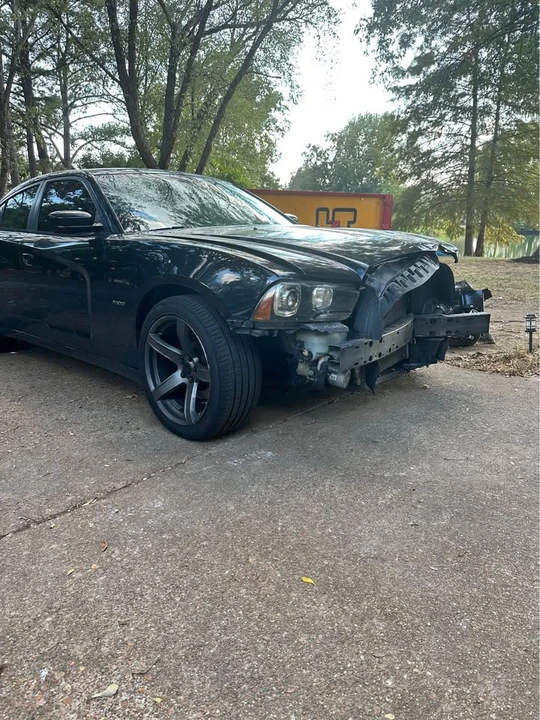 2014 Dodge Charger 7th Gen - Image 13 of 15