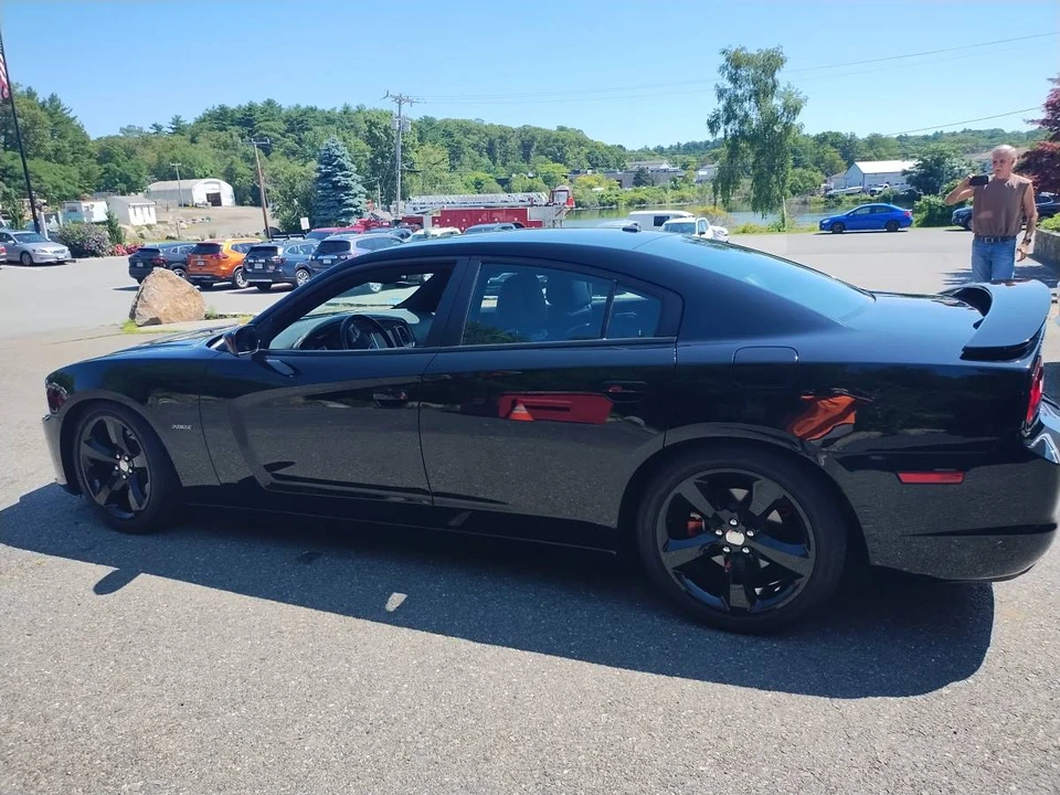2014 Dodge Charger 7th Gen - Image 5 of 6
