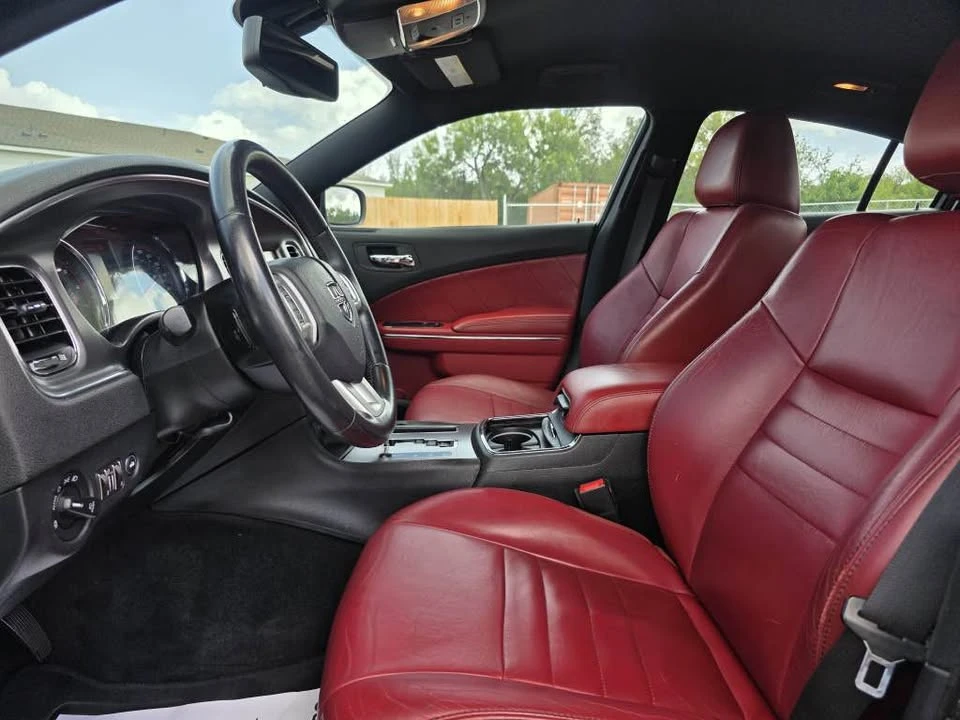 2014 Dodge Charger 7th Gen - Image 10 of 14