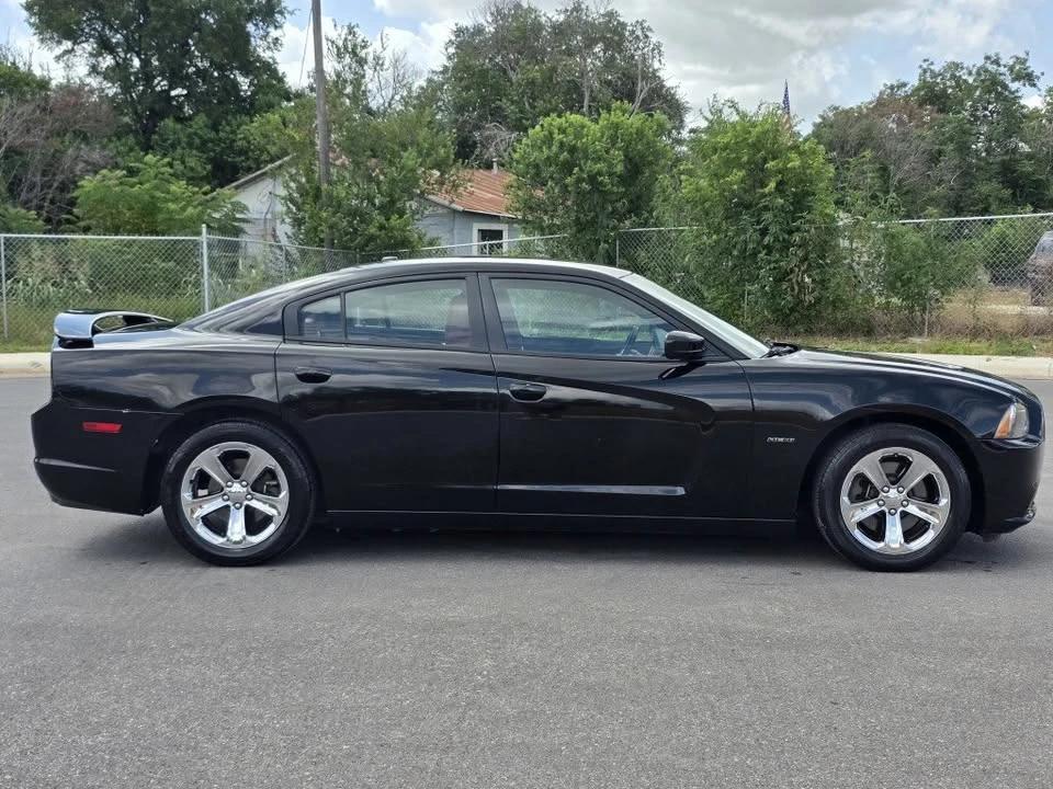 2014 Dodge Charger 7th Gen - Image 8 of 14