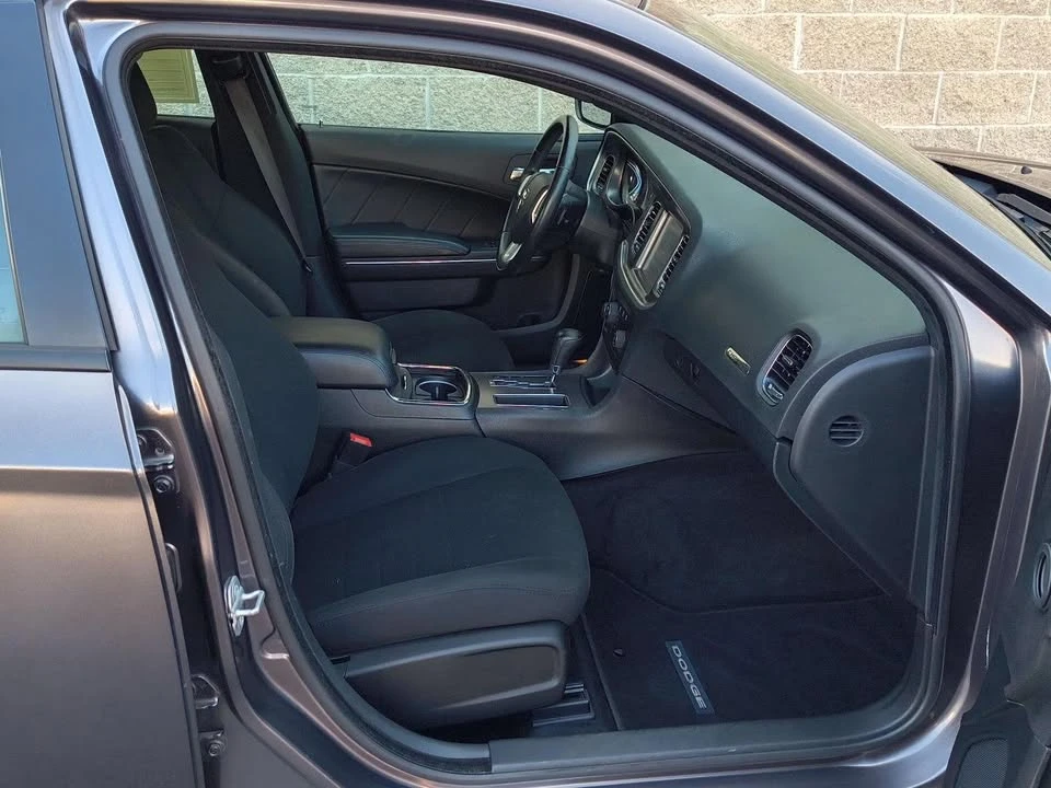 2014 Dodge Charger 7th Gen - Image 16 of 20