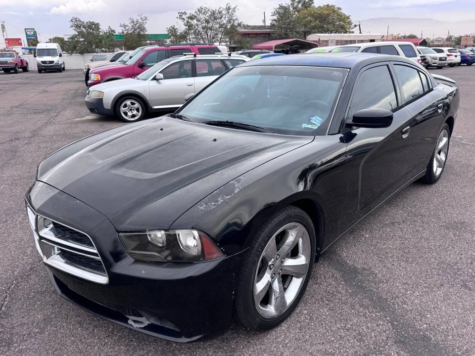2014 Dodge Charger 7th Gen - Image 4 of 15