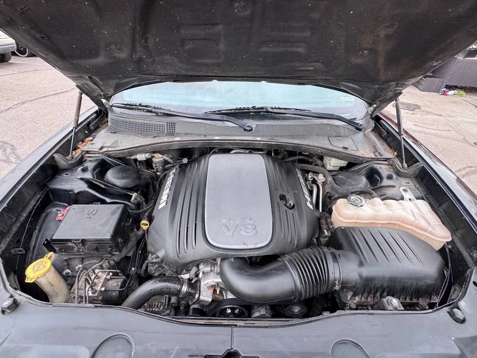 2014 Dodge Charger 7th Gen - Image 15 of 15