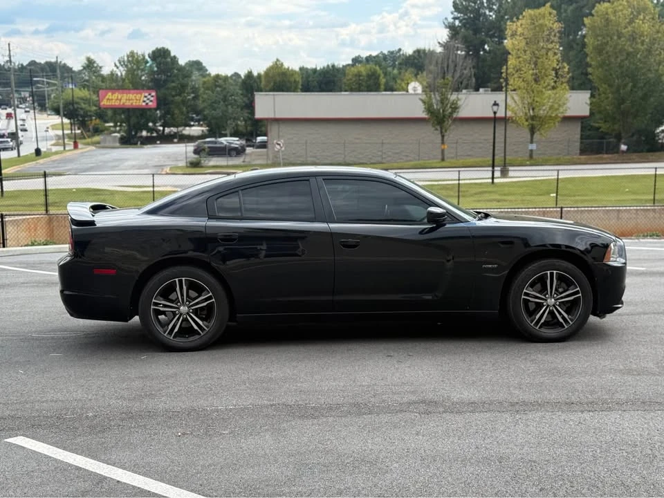 2014 Dodge Charger 7th Gen - Image 4 of 15