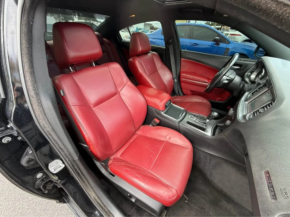 2014 Dodge Charger 7th Gen - Image 13 of 20