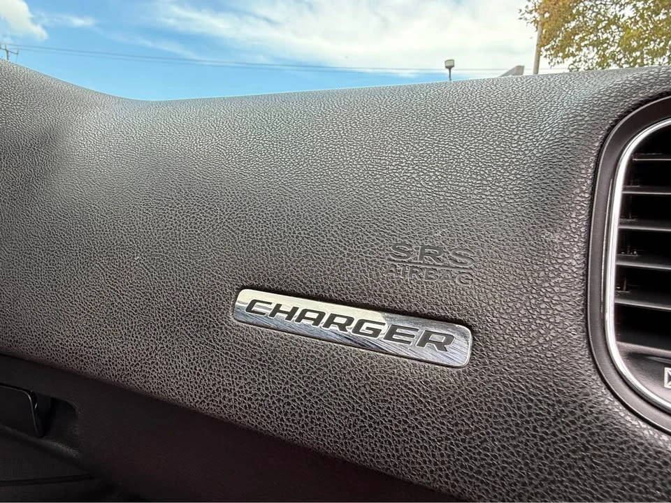 2014 Dodge Charger 7th Gen - Image 16 of 20