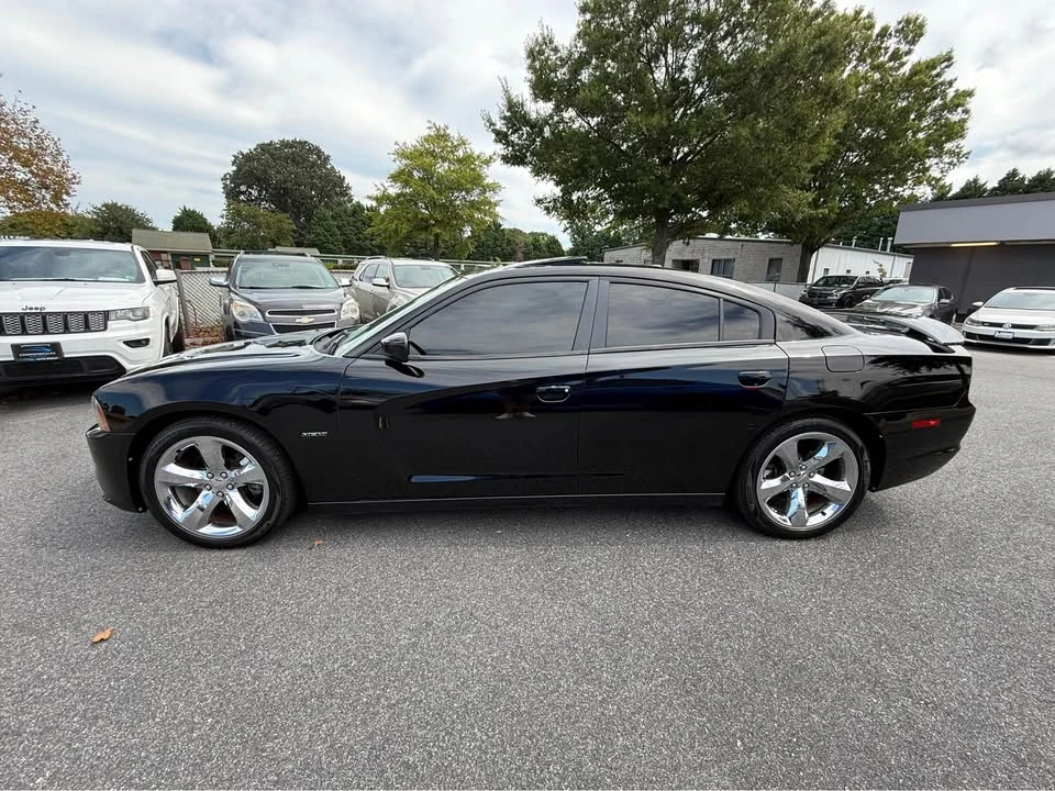 2014 Dodge Charger 7th Gen - Image 4 of 20