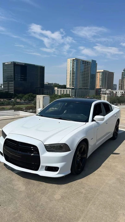 2014 Dodge Charger 7th Gen - Image 3 of 5