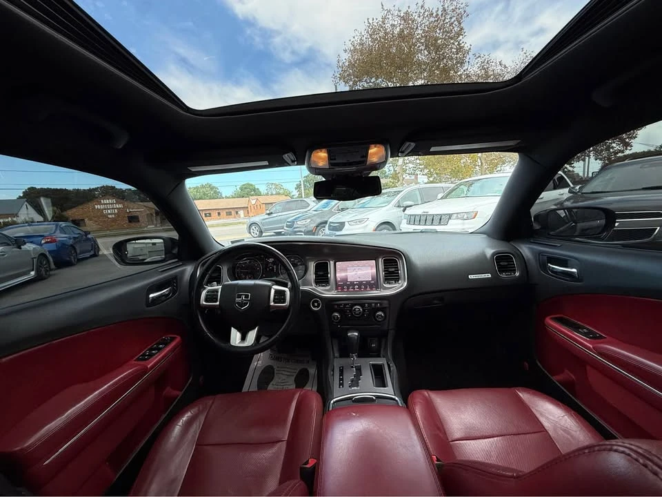 2014 Dodge Charger 7th Gen - Image 12 of 20