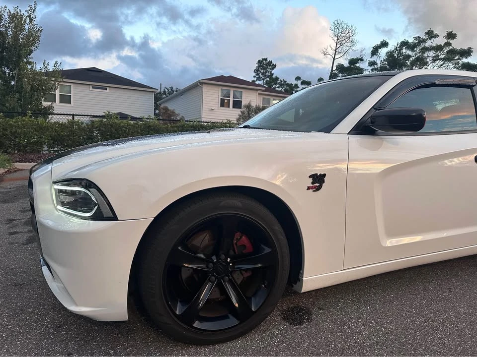 2014 Dodge Charger 7th Gen - Image 3 of 19