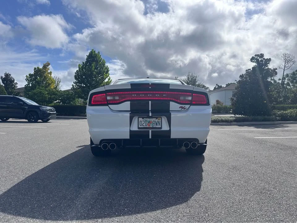 2014 Dodge Charger 7th Gen - Image 5 of 19
