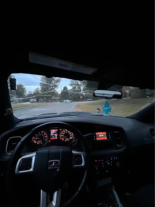 2014 Dodge Charger 7th Gen - Image 7 of 11