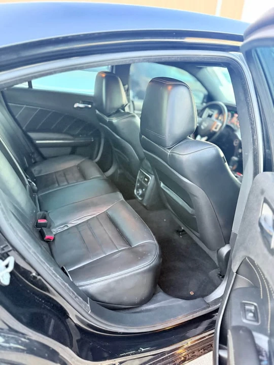 2014 Dodge Charger 7th Gen - Image 11 of 16