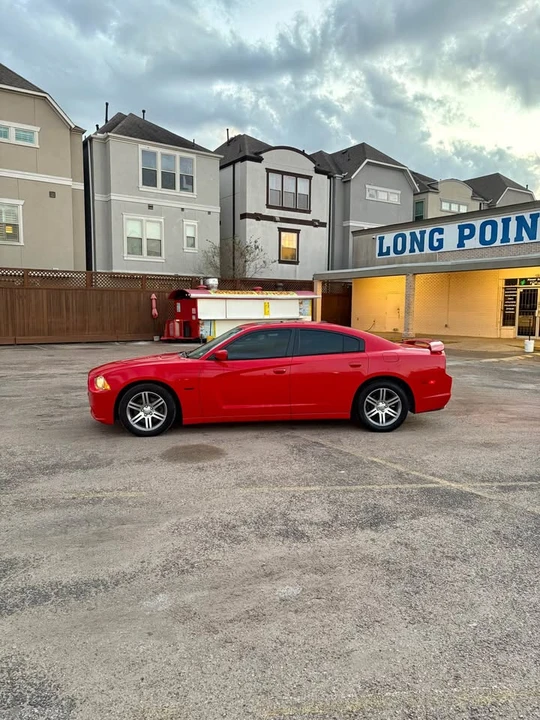 2014 Dodge Charger 7th Gen - Image 2 of 13