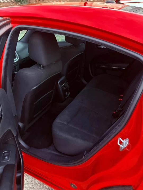 2014 Dodge Charger 7th Gen - Image 10 of 13