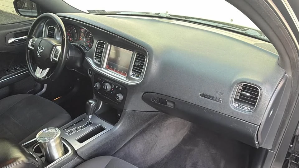 2014 Dodge Charger 7th Gen - Image 12 of 20