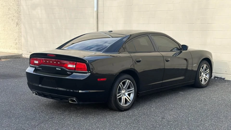 2014 Dodge Charger 7th Gen - Image 3 of 20