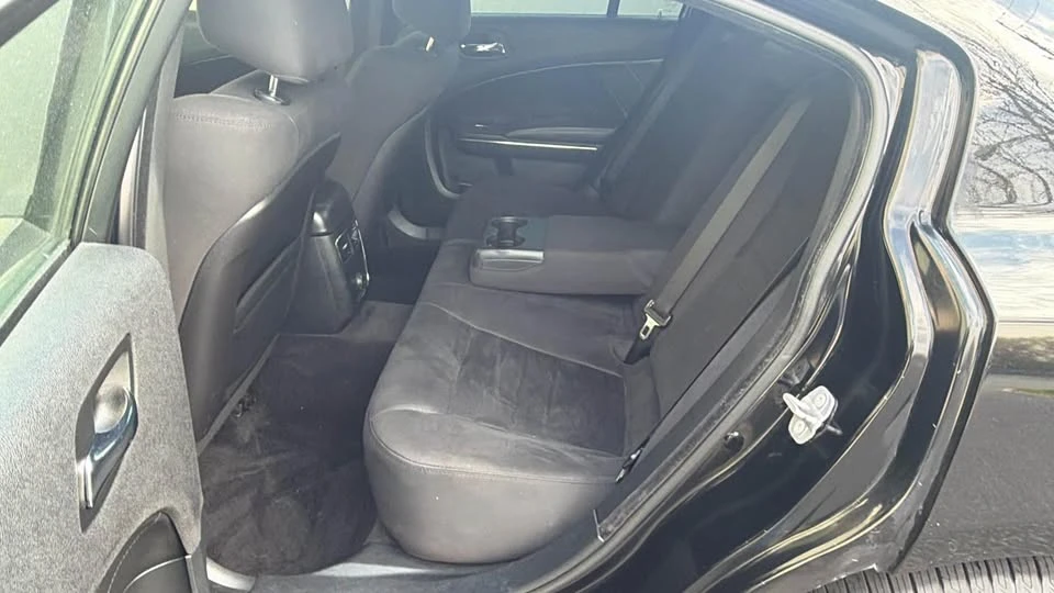 2014 Dodge Charger 7th Gen - Image 15 of 20